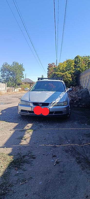 Honda Accord: 1998 г., 1.8 л, Автомат, Газ, Седан