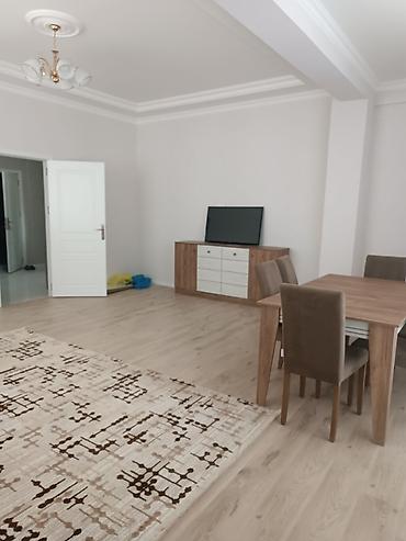 razinde kiraye: Bağçaşəhərdə üçbotaqlı,əşyalı mənzil kirayə verilir.Sahəsi 116m2 — 2