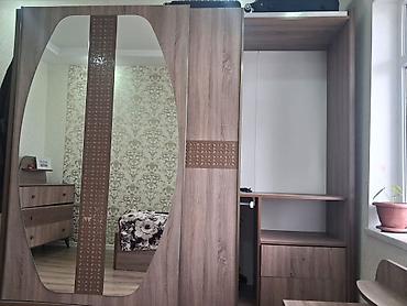 mdf stol: Yataq otağı üçün mebel dəsti az istifadə edilmiş . Matras ayrı — 1
