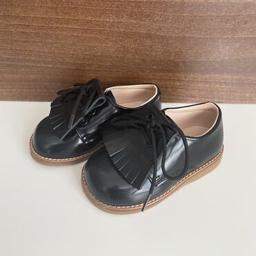 Dečija obuća: Prelepe otiginal Sonatina cipelice Nove,kupljene u Petitcoco Broj 20 -