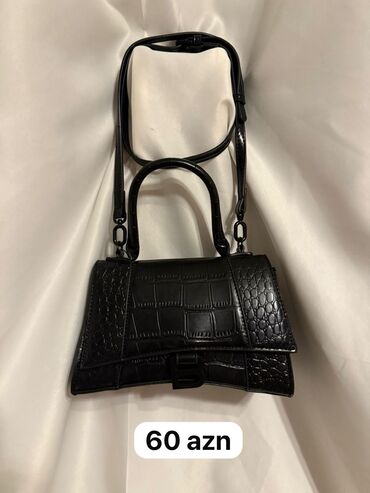 qaqa geyimi: Balenciaga premium çanta