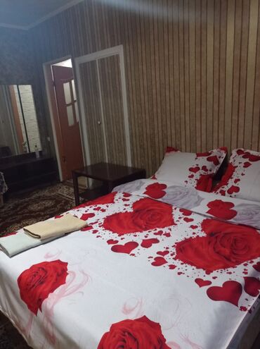 прадаю дом в районе кызыл аскер: 1 комната, Телевизор