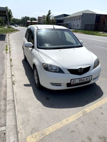 Mazda: Mazda Demio: 2004 г., 1.3 л, Автомат, Бензин