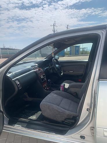крыло рав 4: Nissan Cefiro: 1998 г., 2 л, Автомат, Бензин, Седан — 7