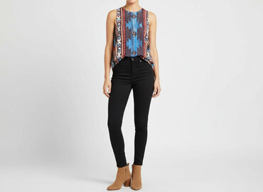 t shirty beagle: Gina Tricot, T-shirt damski, rozmiar M
