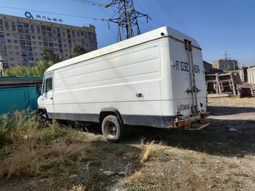 срочно продаю форд транзит: Mercedes-Benz : 1990 г., 0.4 л, Механика, Дизель, Бус