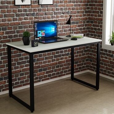 химчистка мебел: Офисный стол, в стиле лофт! имеет основание из металлического профиля
