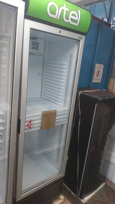 новый витринный холодильник: Новый