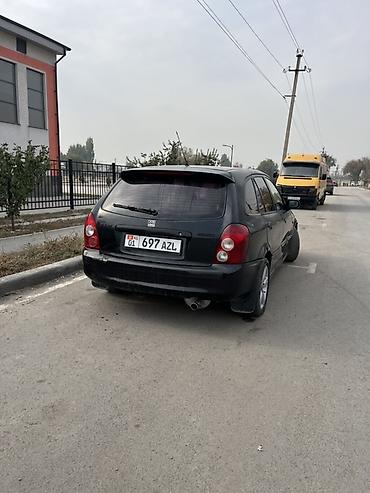 мазда 620: Mazda Familia: 2003 г., 1.6 л, Механика, Бензин, Хэтчбэк — 3