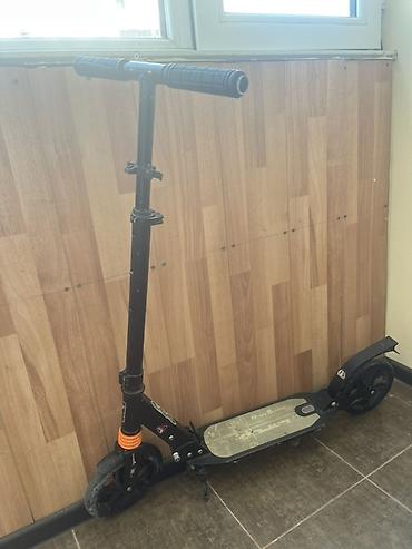 x9 pro scooter: Şəhər skuterı – mexaniki (elektriksiz)
işlek veziyyetdedi — 1