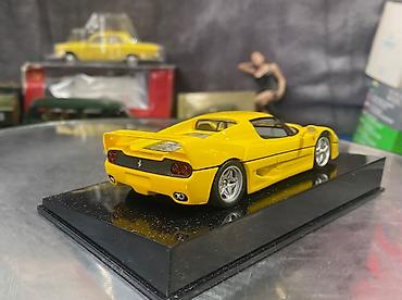 model 1: Ferrari, 1995 il, 1:43, Dəmir, Ödənişli çatdırılma — 8