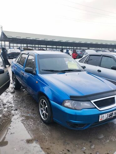 Daewoo: Daewoo Nexia: 2010 г., 1.5 л, Механика, Бензин, Седан