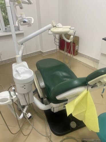 стоматологическое в Кыргызстан | МЕДИЦИНСКОЕ ОБОРУДОВАНИЕ: Стоматологическое кресло, 85000 сом адрес клиника Rustom
