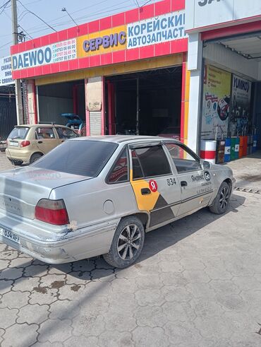 Daewoo: Daewoo Nexia: 2005 г., 1.6 л, Механика, Бензин, Седан