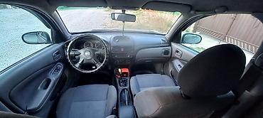 01: Nissan Almera: 2003 г., Механика, Бензин, Седан — 3