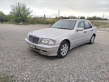 moto kasqa: Mercedes-Benz C 180: 1.8 l | 1998 il Sedan — 4