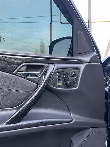 Mercedes-Benz: Mercedes-Benz E-Class: 2002 г., Автомат, Бензин, Седан — 10