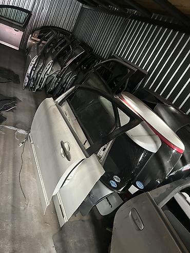 Автодвери и кузовные элементы для легковых автомобилей. Описание: - В