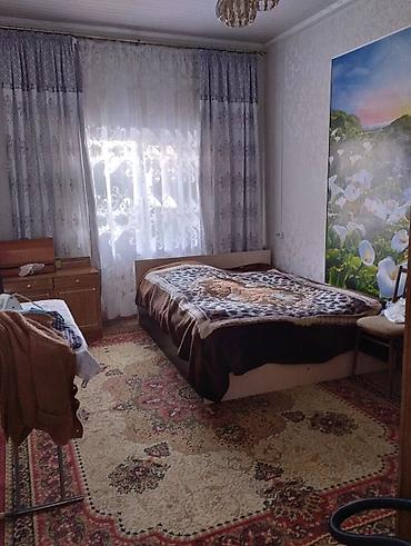 Продажа коттеджей и домов: Продается дом общей площадью 100кв на участке 38соток.Дом на два — 5