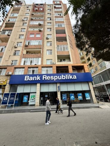 аренда квартир в баку биржа: Xırdalan şəhər Bank Respublikanın üstündəki binada 3 otağlı mənzil