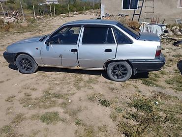 ханда серви: Daewoo Nexia: 2002 г., 1.5 л, Седан — 3