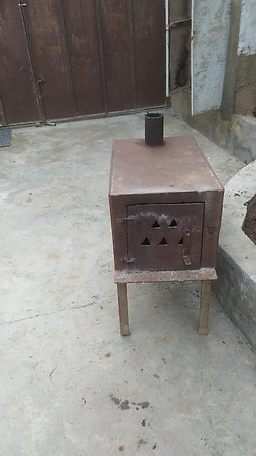 neft peci: Metaldan hazırlanmış odun/kömür sobası - Material: qalın polad gövdə — 2