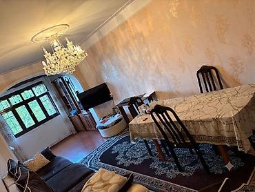 razin stansiyasi: Xırdalan, 3 otaqlı, Köhnə tikili, 69 kv. m — 1