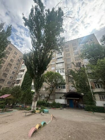 6 мкр: 1 комната, 33 м², 105 серия, 6 этаж, Косметический ремонт