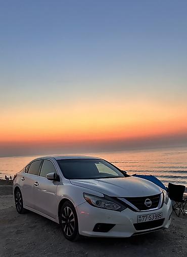 Nissan: Nissan Altima: 2.5 л | 2016 г. Седан — 2