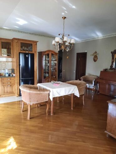 Продажа квартир: 5 и более комнат, 194 м², Элитка, 4 этаж, Дизайнерский ремонт