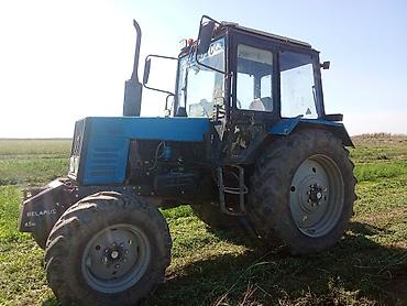 tap az traktor tekerleri: Endirim olunacaq - Güclü dörd silindrli dizel mühərrik; ön çəkişli — 5