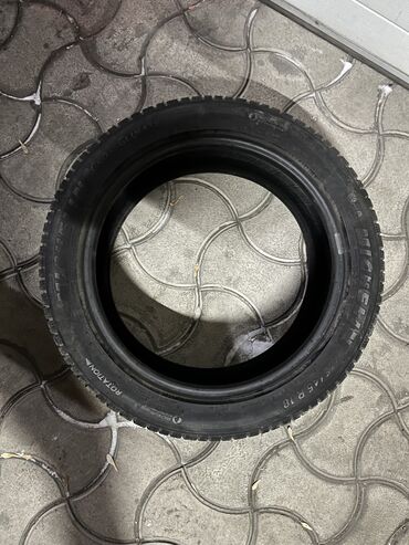 Шины: Шины 235 / 45 / R 18, Зима, Б/у, 1 шт, Легковые, Франция, Michelin