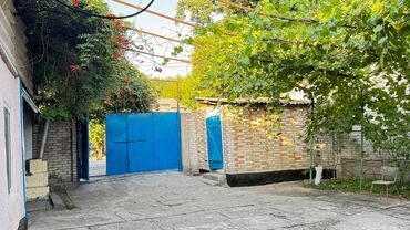 продается орошаемая земля в жайылско районе алтыр будёновка 5 40 гектар цена договорная с довой проблем нету оформление сразу: Дом, 85 м², 6 комнат, Собственник