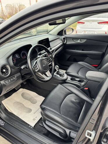 Kia: Kia K3: 2018 г., 1.6 л, Вариатор, Бензин, Седан — 9