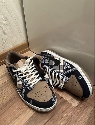 nike dunk: Nike Dunk Low Travis Scott model krossovkalardır. Tam ideal vəziyyətdə — 3