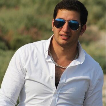 viwnovkada evler: Ofisiant. Təcrübəsiz. Gecə növbəsində iş. Nəsimi r. r-nu