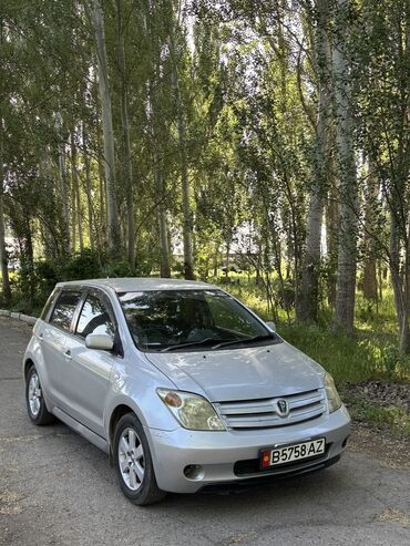 Toyota: Toyota ist: 2003 г., 1.3 л, Автомат, Бензин