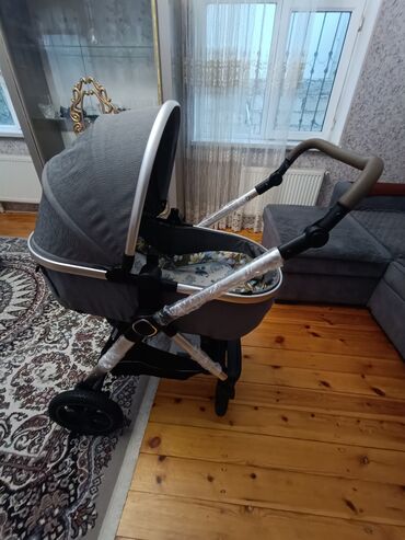 трехколесные велосипеды от 1 до 3 лет: Kidilo markası Kaleska təzədir . Hərşeyi var uşağ arabasının Real