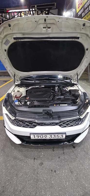 Продажа авто: Kia K5: 2022 г., 2 л, Автомат, Газ, Седан — 8