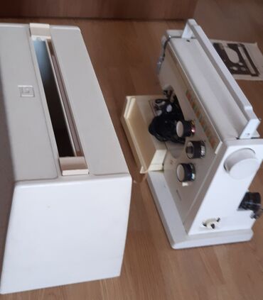 Tikiş maşınları: Tikiş maşını Husqvarna, Yeni,Elektromexaniki — 4