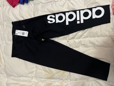 Toy paltarları: Ağ rəngli zərif gəlinlik - Model: baldırdan enən düz/yarı-fleyta — 29