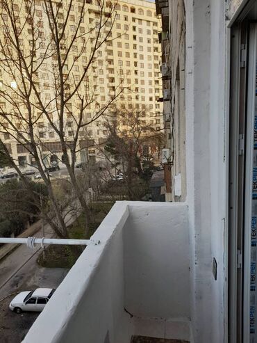 Köhnə tikili: Bakı, 2 otaqlı, Köhnə tikili, m. Əhmədli, 60 kv. m — 16