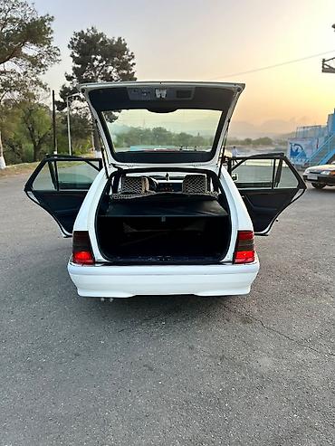 Mercedes-Benz: Mercedes-Benz C-Class: 2 l | 1996 il Universal — 6