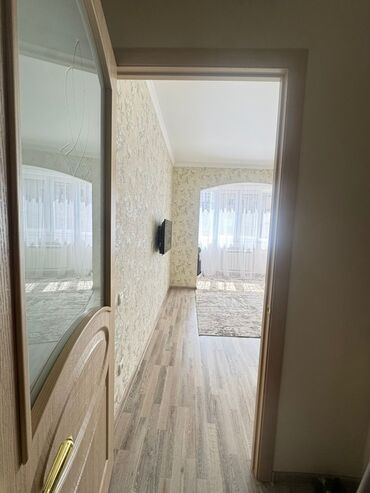 Продажа квартир: 2 комнаты, 67 м², 106 серия, 3 этаж, Евроремонт at lalafo.kg — 14 Продажа квартир: 2 комнаты, 67 м², 106 серия, 3 этаж, Евроремонт — 14