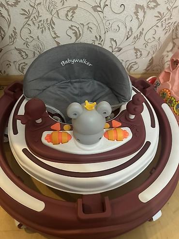 Развивающие игрушки: Uşaq gəzdirəni – Babywalker. teze kimidi usaq oturmuyub deye — 2