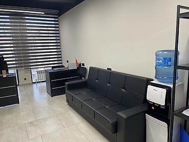 Аренда офисов: Бц Роял, Абдумомунова Сдается офис Площадь: 25 м2 10-этаж — 5