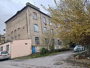 сниму квартира: Sabunçuda, Komsomol dairəsi yaxanliginda,ikimci mərtəbədəhər şəraiti — 4