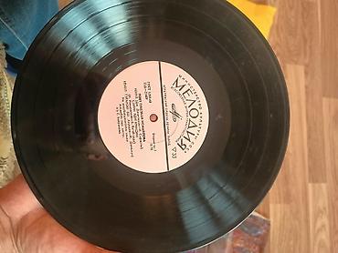 Виниловые пластинки: Vinil plastinka – Tükəzban Ismayilova .Zeynab Xanlarova. yaxsi — 2