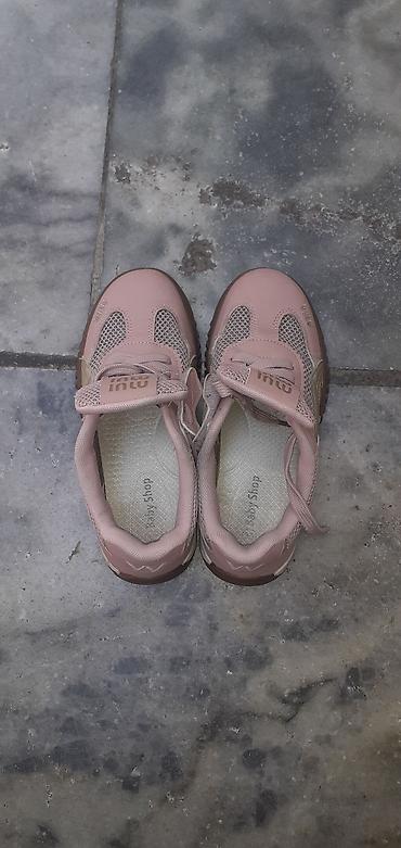 yeezy 350: Krossovkalar, Ölçü: 35, Qız üçün — 2