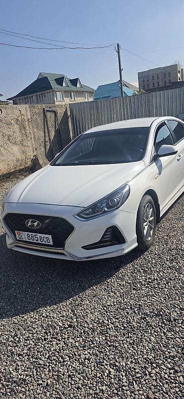 Hyundai Sonata: 2022 г., 0.2 л, Автомат, Бензин, Седан